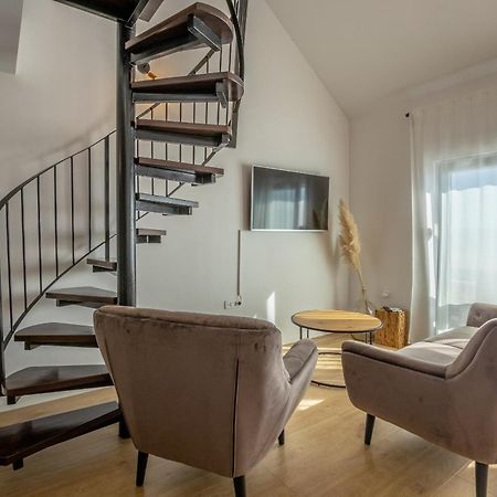 Apartman Rojo Apartment Omis Exterior photo